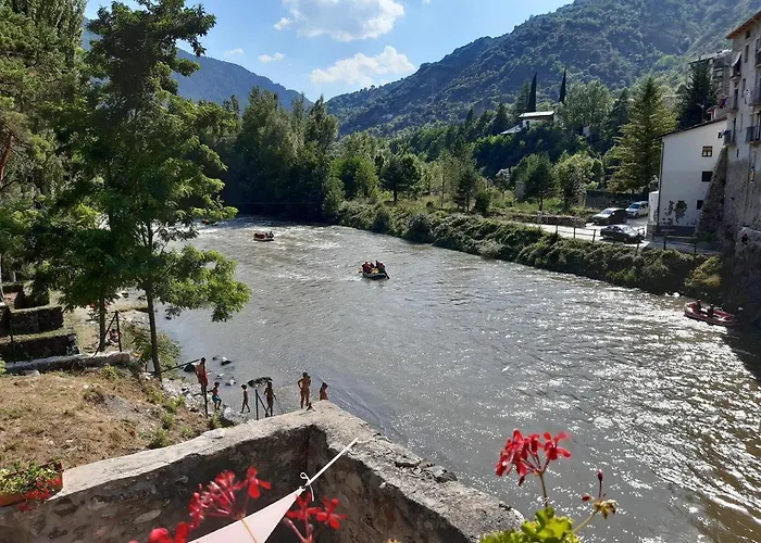 Casa Del Pont Hébergement de vacances