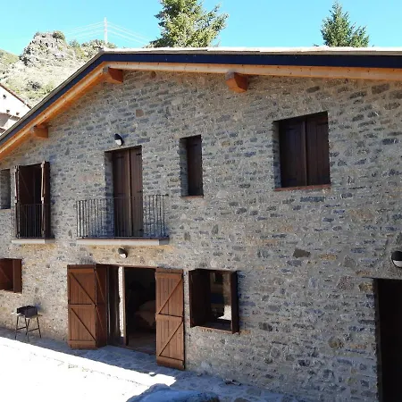 Casa Del Pont Hébergement de vacances *